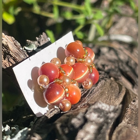 Handmade Intricate Fall Inspired Beaded Stud Earring. Brand New - Picture 3 of 5